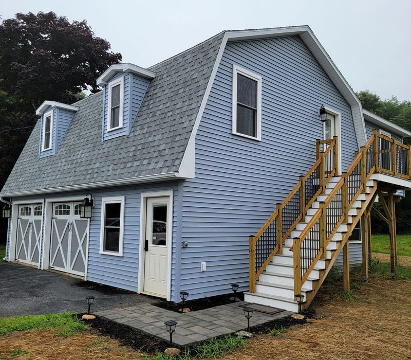 Carriage House Side View Showing Steps