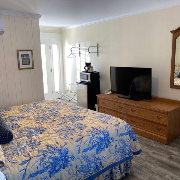 Motel Room at Colonial Gables